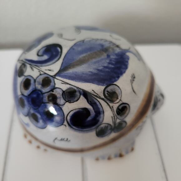 VTG Ken Edwards Cat Signed Tonala Mexico Pottery Turtle Figurine Blue Bird flora - Picture 5 of 6